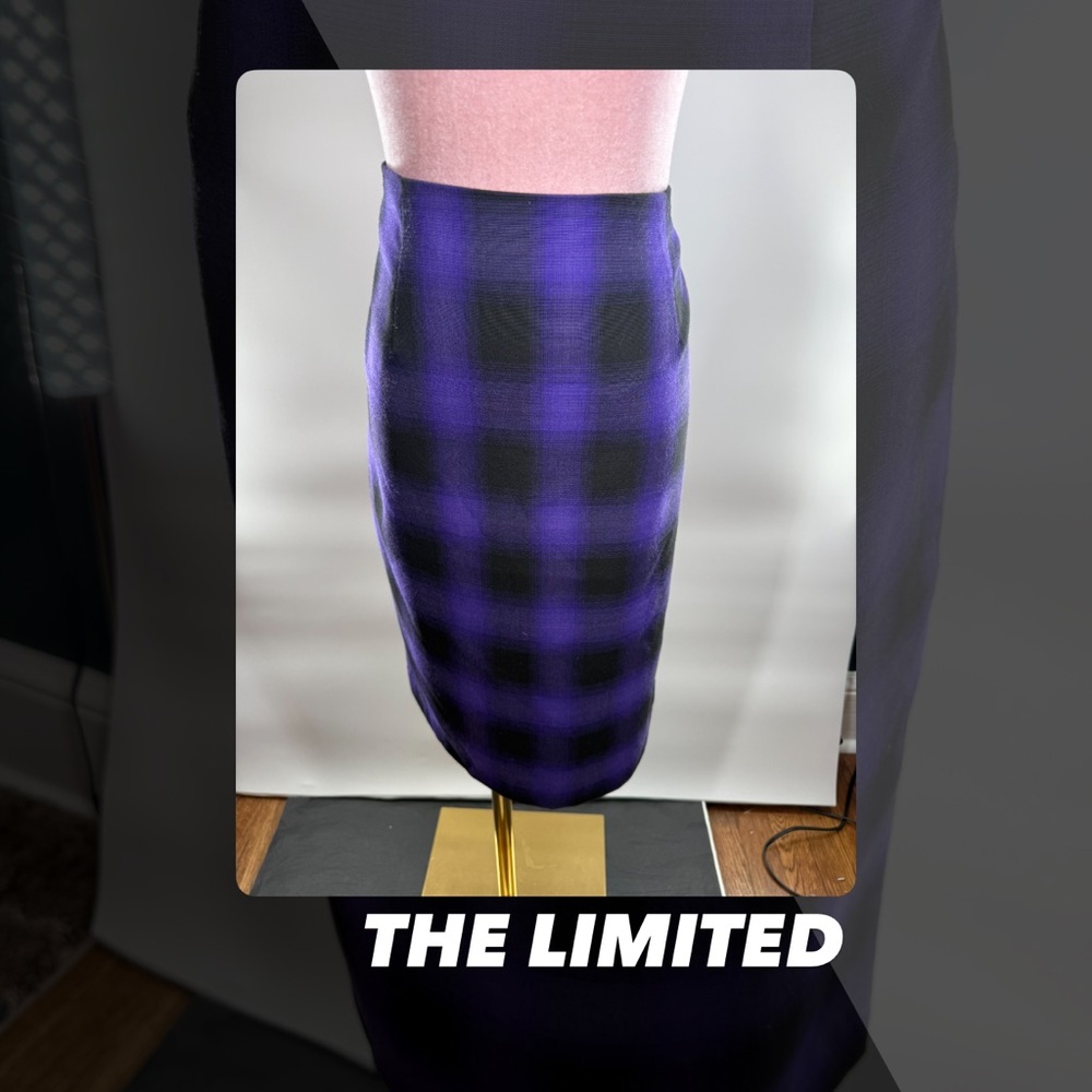 EUC The Limited Buffalo Check Pencil Skirt